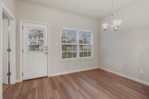 731 Morton St, Denison TX  75020-2215 exterior