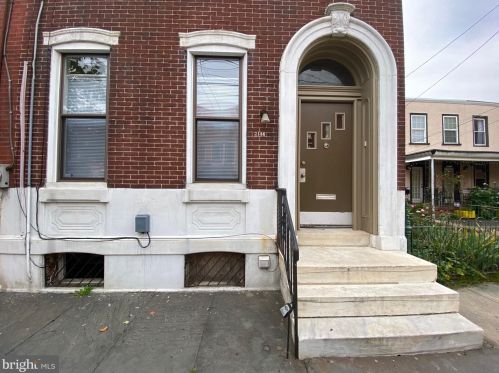 2144 Cumberland St, Philadelphia PA  19125-1732 exterior