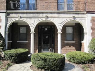 290 Sumner Ave, Springfield MA  01108-2327 exterior