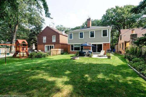 6908 Tonty Ave, Chicago IL 60646-1337 exterior