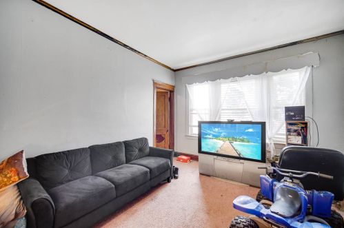 8956 Aberdeen St, Chicago IL 60620-3547 exterior