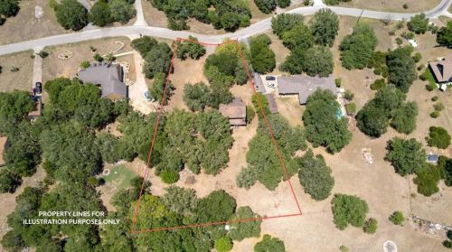 7917 Frst Vw Dr, Austin TX 78746-4521 exterior