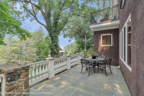 50 Hooper Ave, Atlantic Highlands NJ  07716-1537 exterior