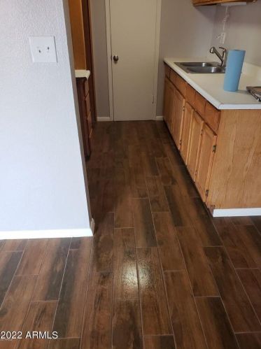 4017 45th St, Phoenix AZ  85040-2017 exterior