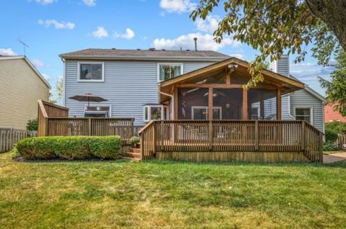 1451 Candlewood Dr, Bull Valley IL 60014-8960 exterior