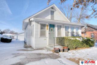 1920 50th St, Omaha, NE 68106-3102