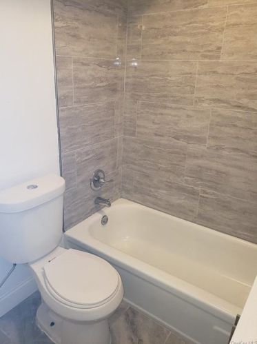 1414 Crotona Park, Bronx NY 10460-4738 exterior