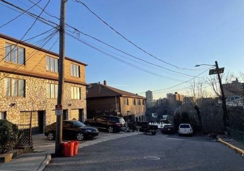 114 Pne St, Cliffside Park NJ 07010-1018 exterior