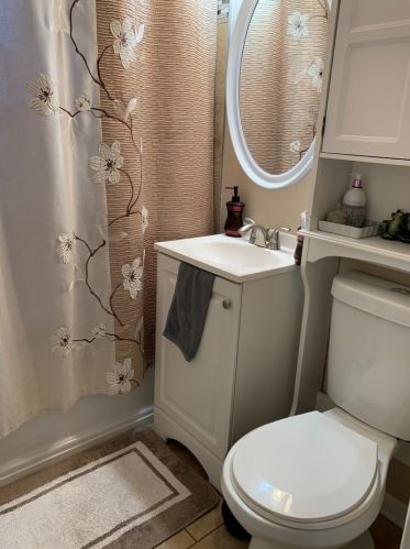 9127 University Ave, Chicago IL 60619-7946 exterior