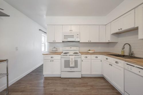 1312 Arctic St, Tampa FL 33604-1102 exterior