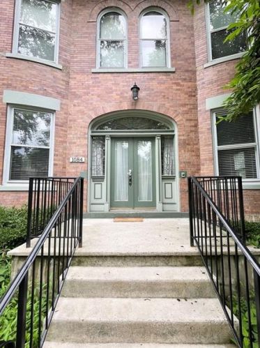 1084 Shady Ave, Pittsburgh PA  15232-2913 exterior