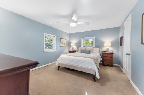 932 Meadowcroft Ave, Pittsburgh PA 15216-1119 exterior