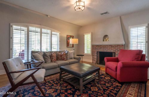 1815 11 Ave, Phoenix AZ 85021-4415 exterior