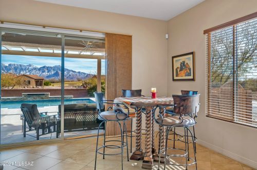 5750 Atascosa Peak Dr, Green Valley AZ 85622-8127 exterior