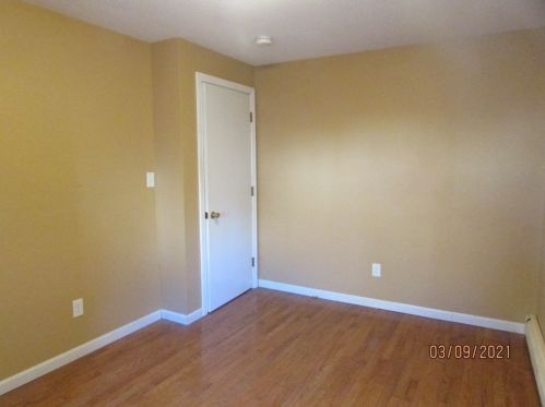 146 Seekell St, Taunton MA 02718-1458 exterior