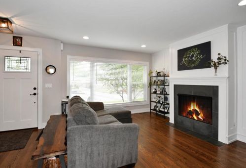 7732 Birchwood Ave, Chicago, IL 60631-4241