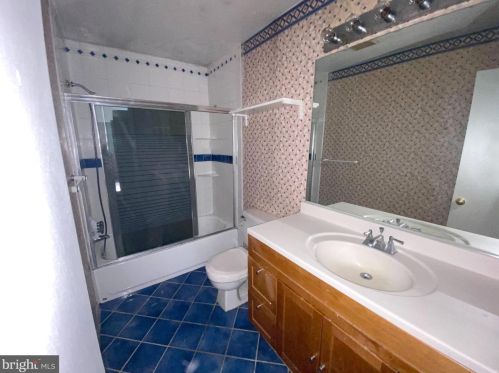 11125 Korman Dr, Rockville MD 20854-2046 exterior