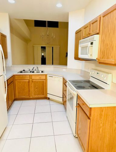 9209 Wentworth Ln, Fort Pierce FL  34986-3287 exterior