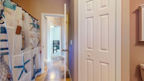 2081 Burlington St, Fort Pierce FL  34984-4350 exterior