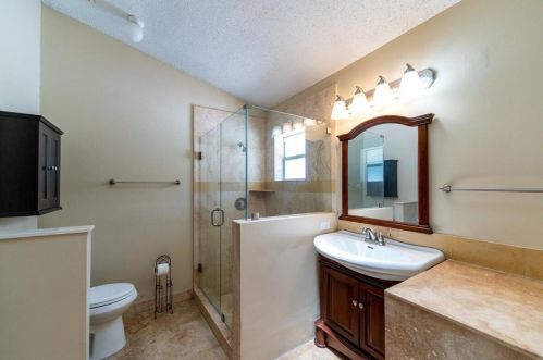 1826 Leafy Rd, Fort Pierce FL  34953-1392 exterior