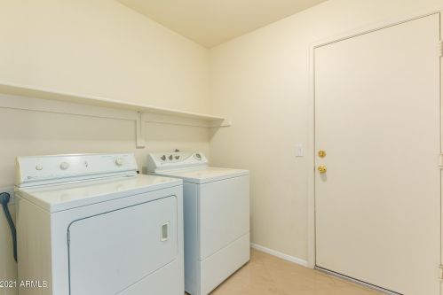 3046 Emile Zola Ave, Phoenix AZ 85032-6414 exterior