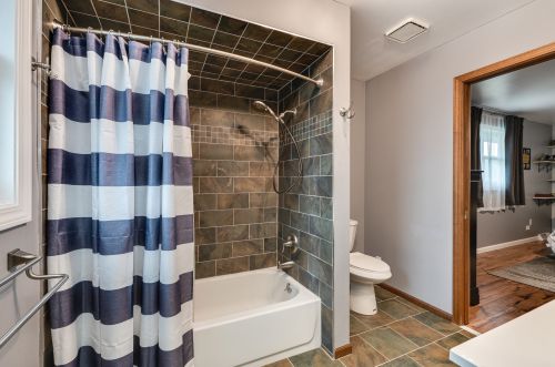 508 Sean Dr, Joliet IL 60404-9765 exterior