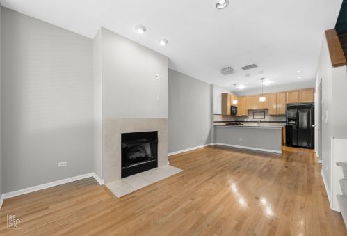 1354 Indiana Ave, Chicago IL  60605-2604 exterior