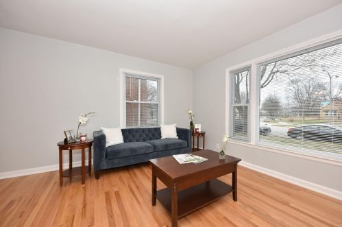 8006 Lisbon Ave, Milwaukee WI 53208-2052 exterior