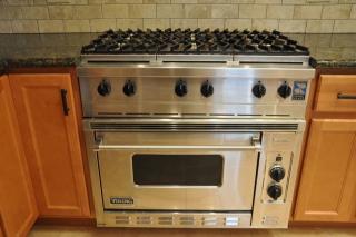 1734 Addison St, Chicago IL  60613-3538 exterior