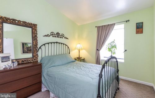 15 Hunters Gate Ct, Silver Spring MD 20904-1827 exterior