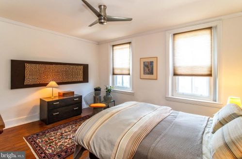 903 29 St, Philadelphia PA 19145-2402 exterior