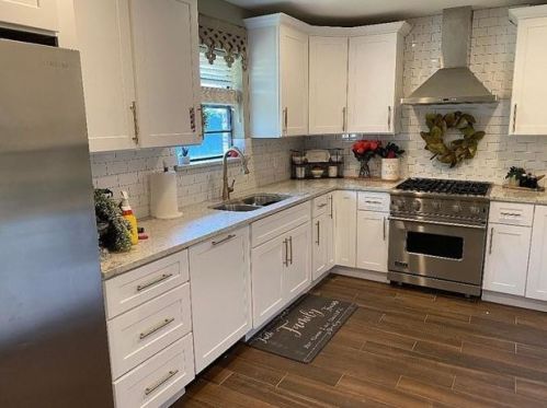 1204 Mayleaf Dr, Irving TX  75060-5761 exterior