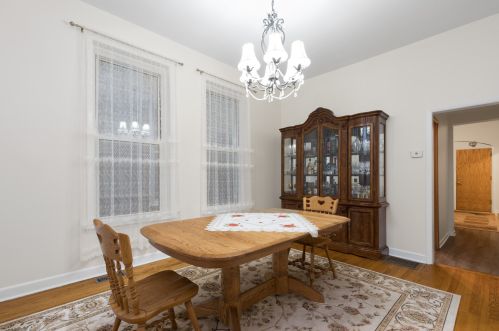 2513 Walton St, Chicago IL 60622-4510 exterior