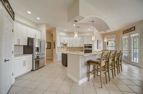 1453 Foxtail Ct, Lake Mary FL 32746-4467 exterior