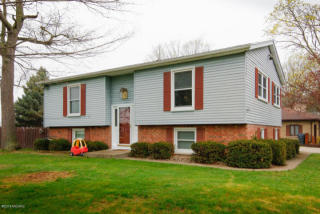 7132 Capri St, Kalamazoo, MI 49002-9415