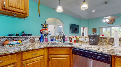 1080 Romaine Ln, Fort Pierce FL 34953-3675 exterior