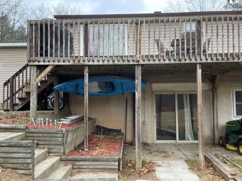 11495 215th Ave, Big Rapids MI  49307-9427 exterior