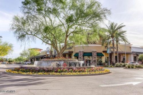 27601 25th Dr, Phoenix AZ  85085-4724 exterior