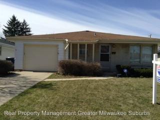 4961 85th St, Milwaukee WI  53225-4208 exterior