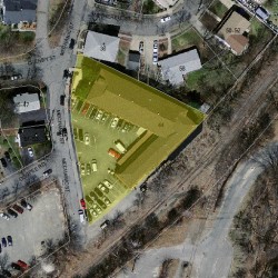 44 Mechanic St, Newton MA  02464-1499 aerial view