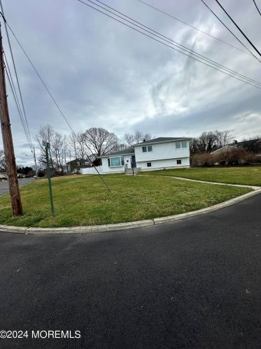 46 Hilltop Rd, West Long Branch, NJ 07764-1814