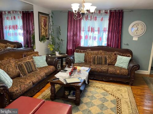 3203 Englewood St, Philadelphia PA 19149-1506 exterior