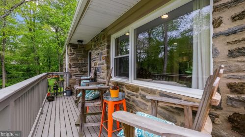 26 Penn Charter Dr, Media PA 19063-4618 exterior