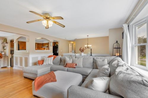 75 Boylston St, Meriden CT 06450-4737 exterior