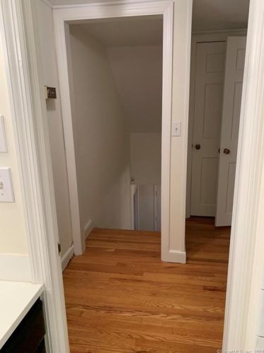 34 Gln Ave, Norwalk CT 06850-1835 exterior