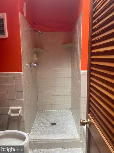 5657 Loretto Ave, Philadelphia PA 19149-3212 exterior