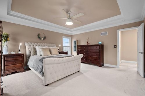 2419 Orchard Dr, Pittsburgh PA  15241-2542 exterior