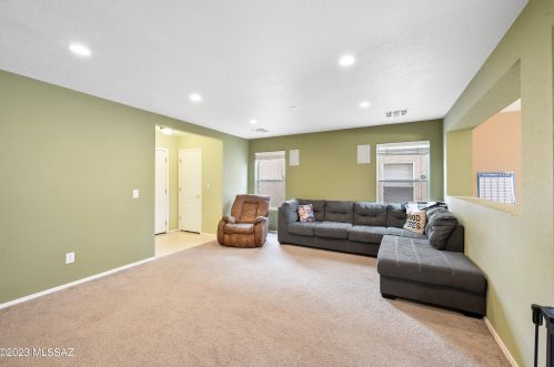 6931 Harrier Loop, Tucson AZ  85756-8614 exterior