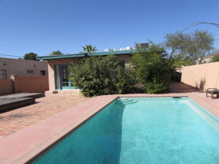 2346 Hawthorne St, Tucson AZ  85719-4942 exterior