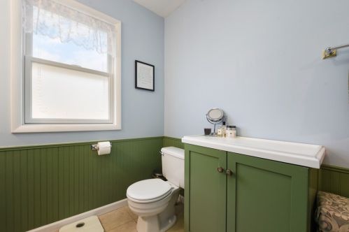 1611 Hillsdale Ave, Pittsburgh PA 15216-1822 exterior